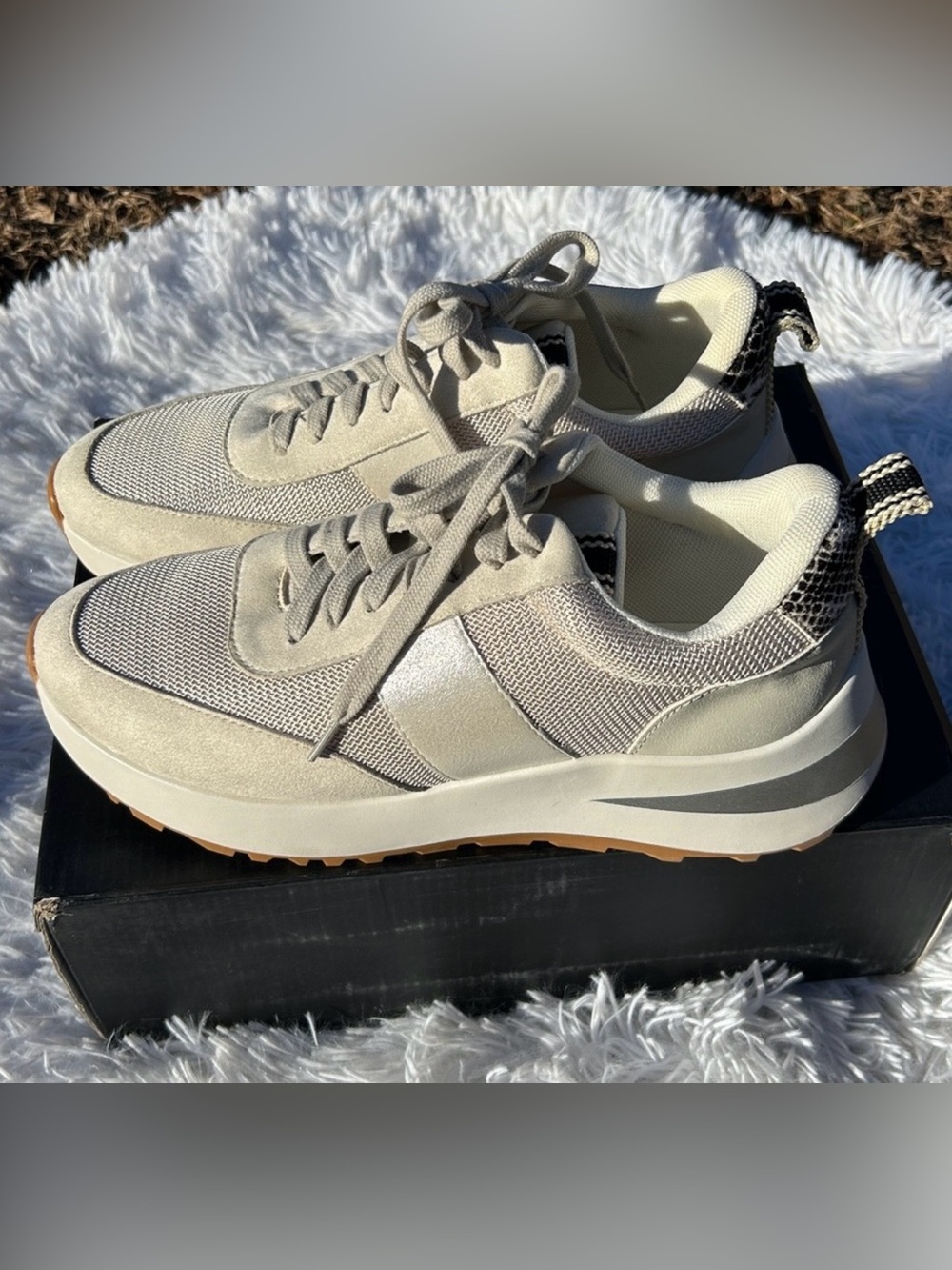 ShuShop Cream and Tan Women's Platform Sneakers